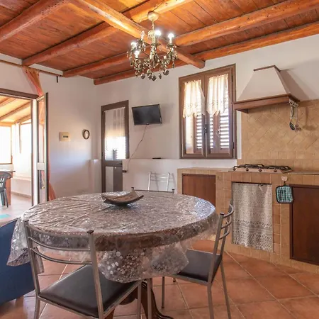 Cala Uccello Tatil Evi *