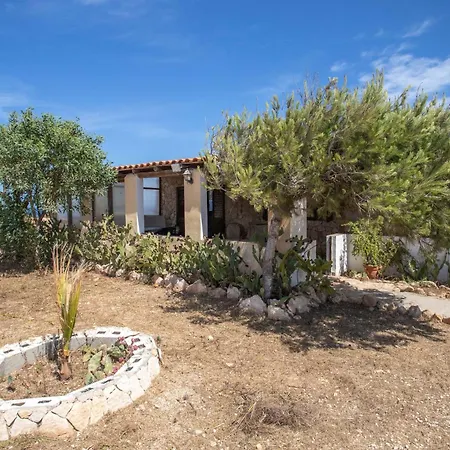 Cala Uccello Tatil Evi Lampedusa